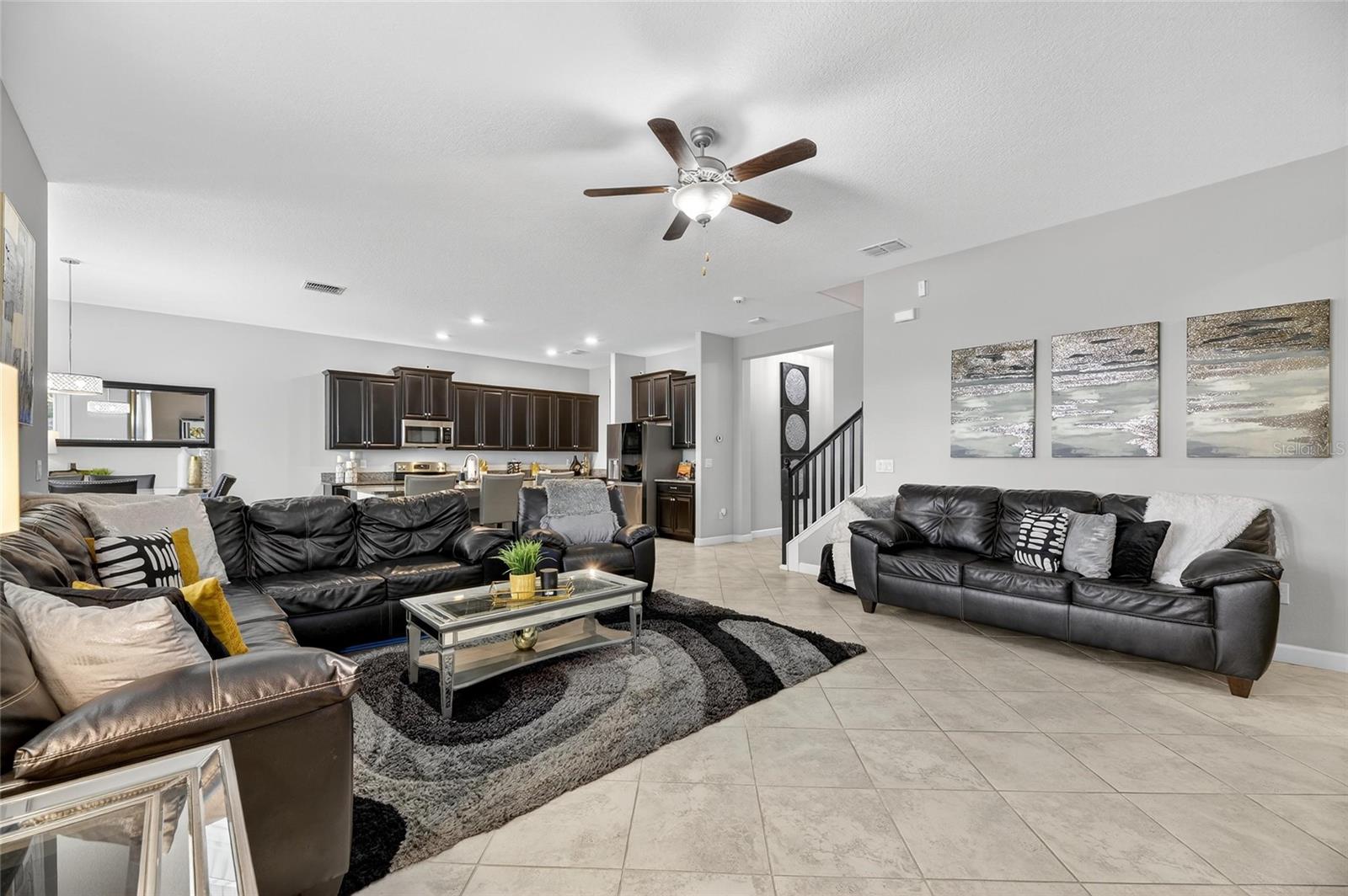 Image 17 of 100 For 9847 Sage Creek Drive