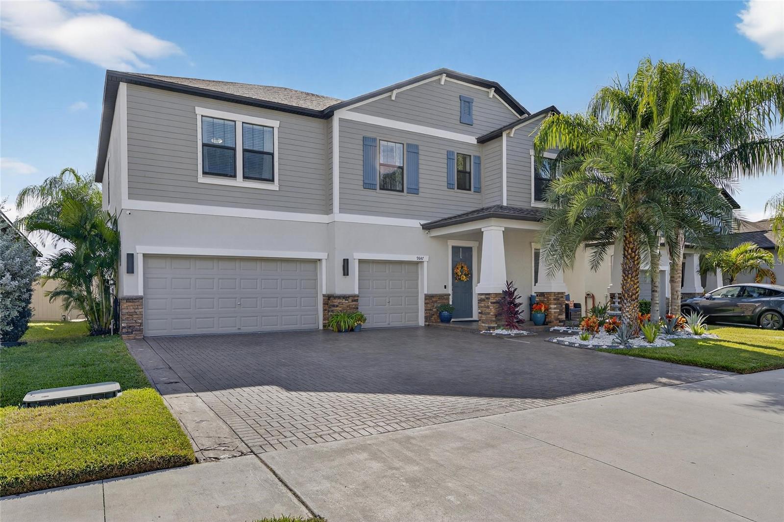 Image 5 of 100 For 9847 Sage Creek Drive