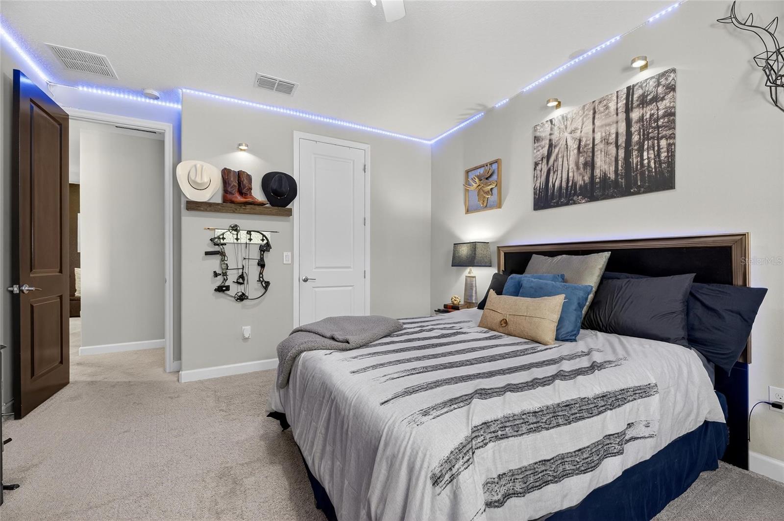 Image 56 of 100 For 9847 Sage Creek Drive