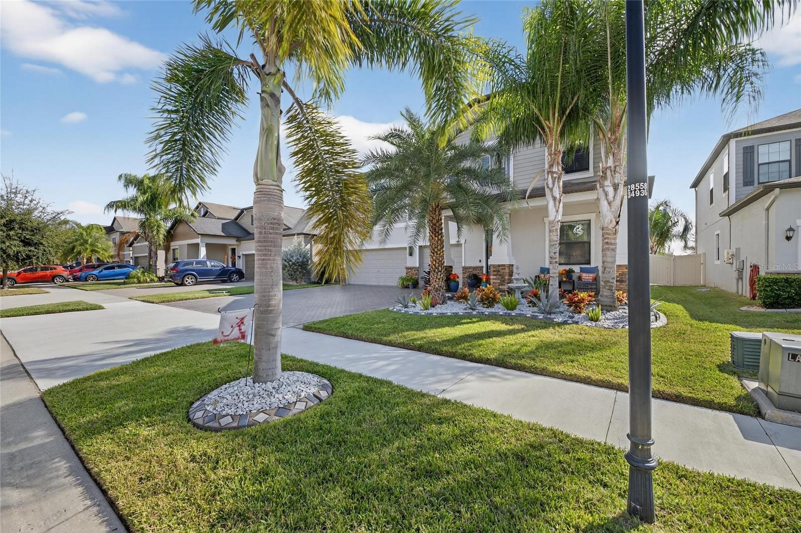 Image 6 of 100 For 9847 Sage Creek Drive