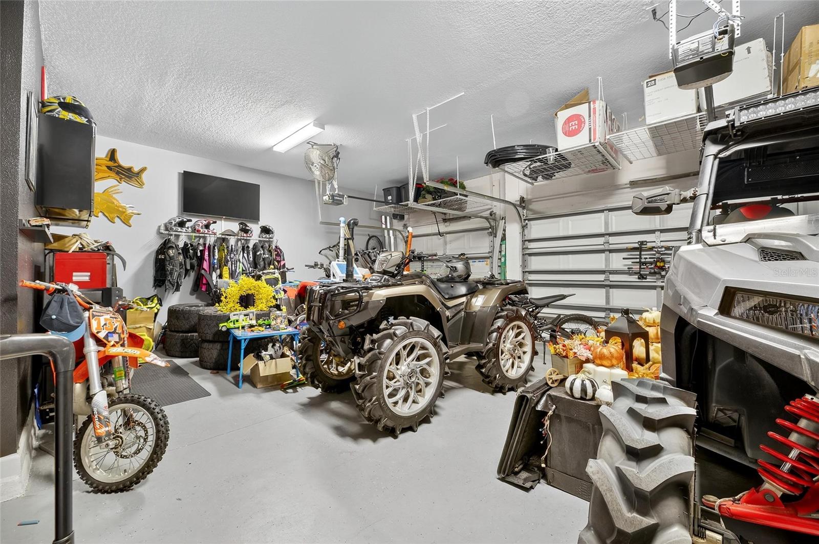 Image 77 of 100 For 9847 Sage Creek Drive