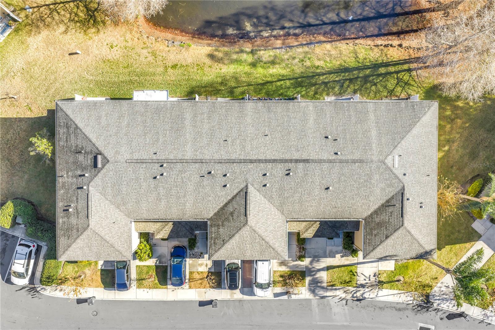 Image 41 of 66 For 8517 Edgewater Place Boulevard