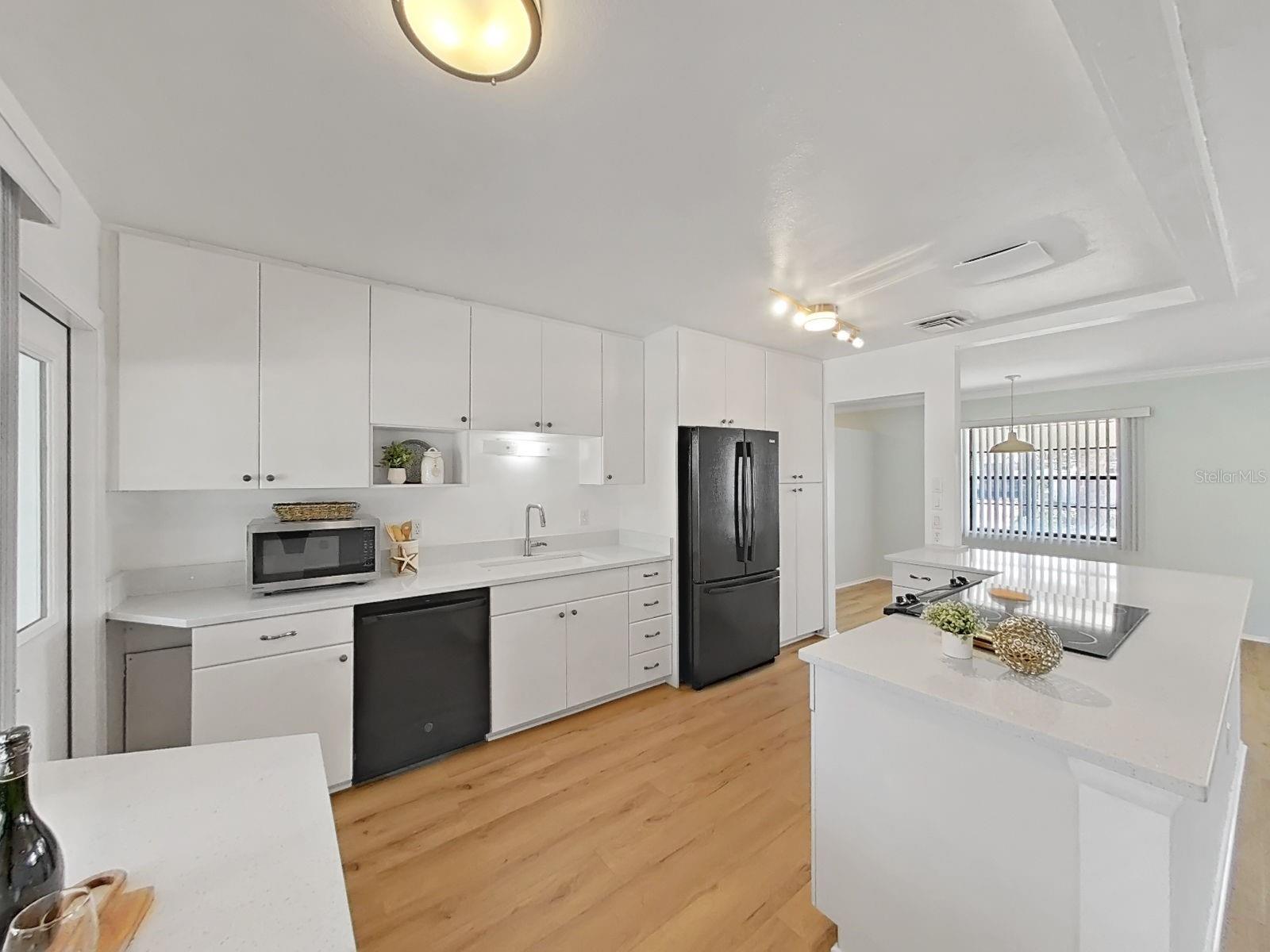 Image 18 of 48 For 10711 Dowry Avenue