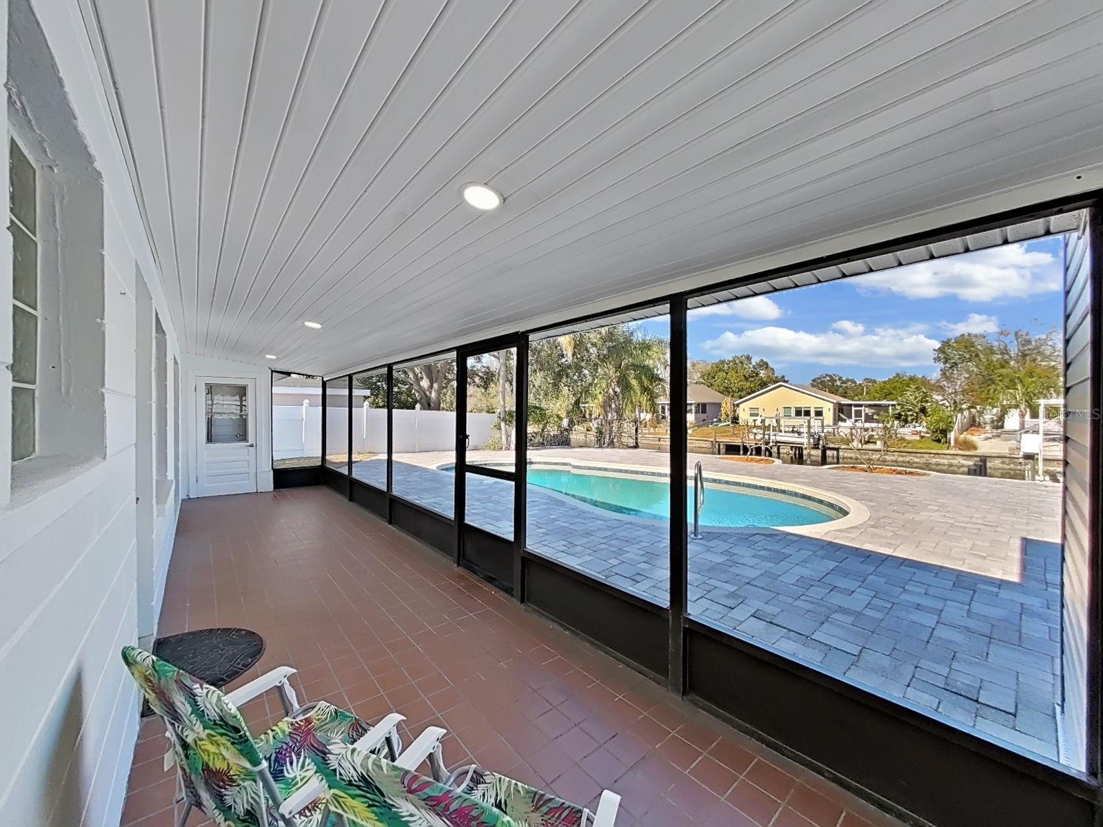 Image 21 of 48 For 10711 Dowry Avenue