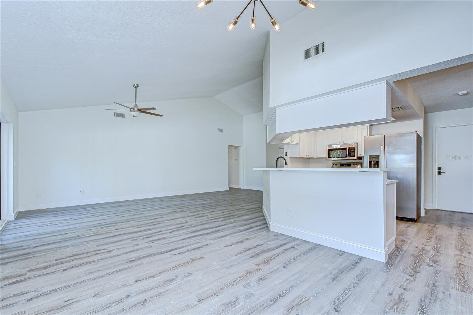 Image 9 of 61 For 9731 62nd Avenue N