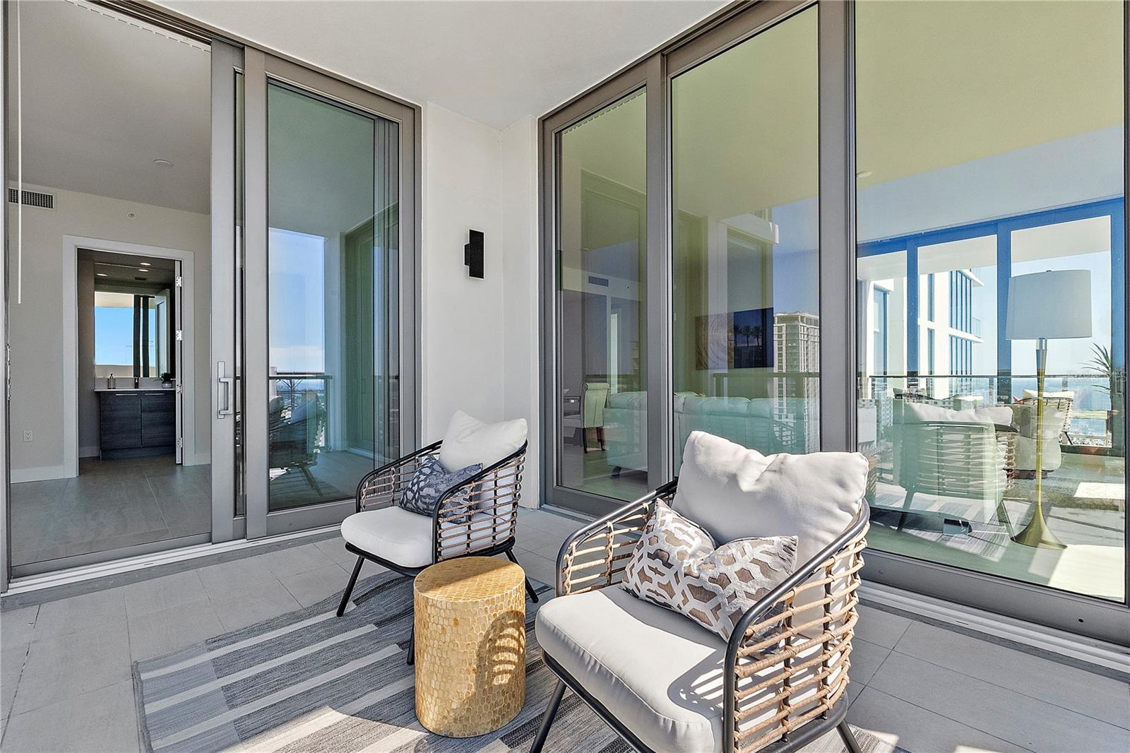 Image 19 of 36 For 301 1st Street S 1607