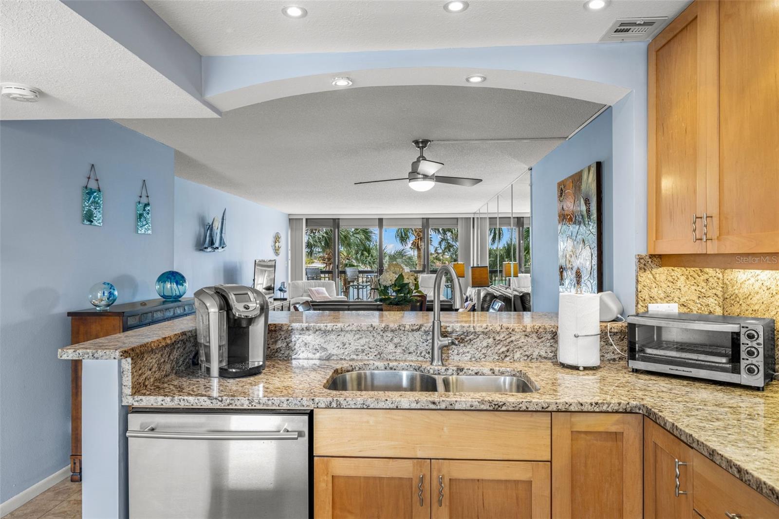 Image 10 of 36 For 9495 Blind Pass Road 204