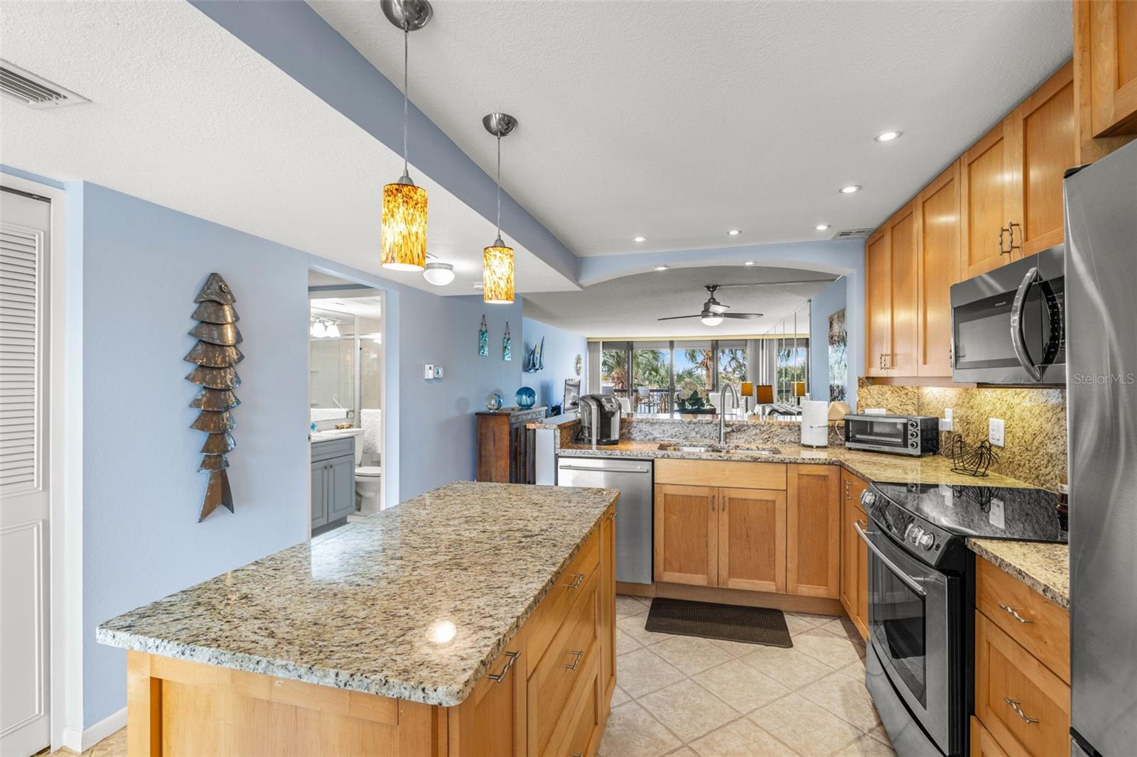 Image 8 of 36 For 9495 Blind Pass Road 204