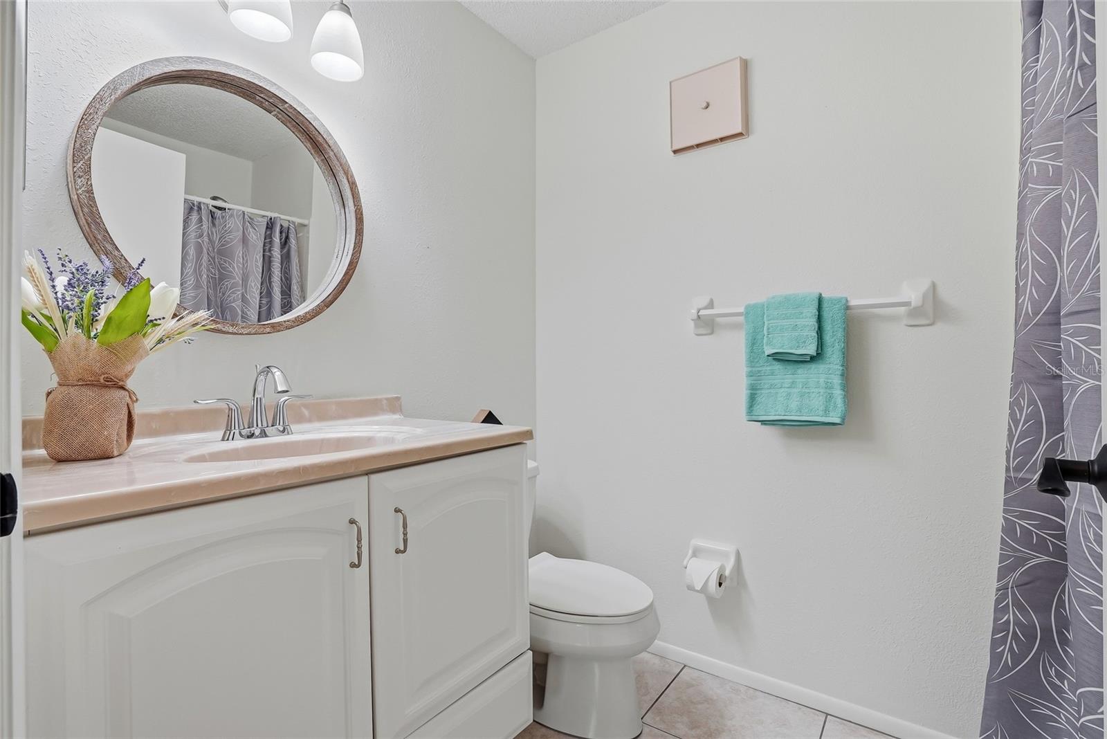 Image 13 of 39 For 6188 80th Street N 101