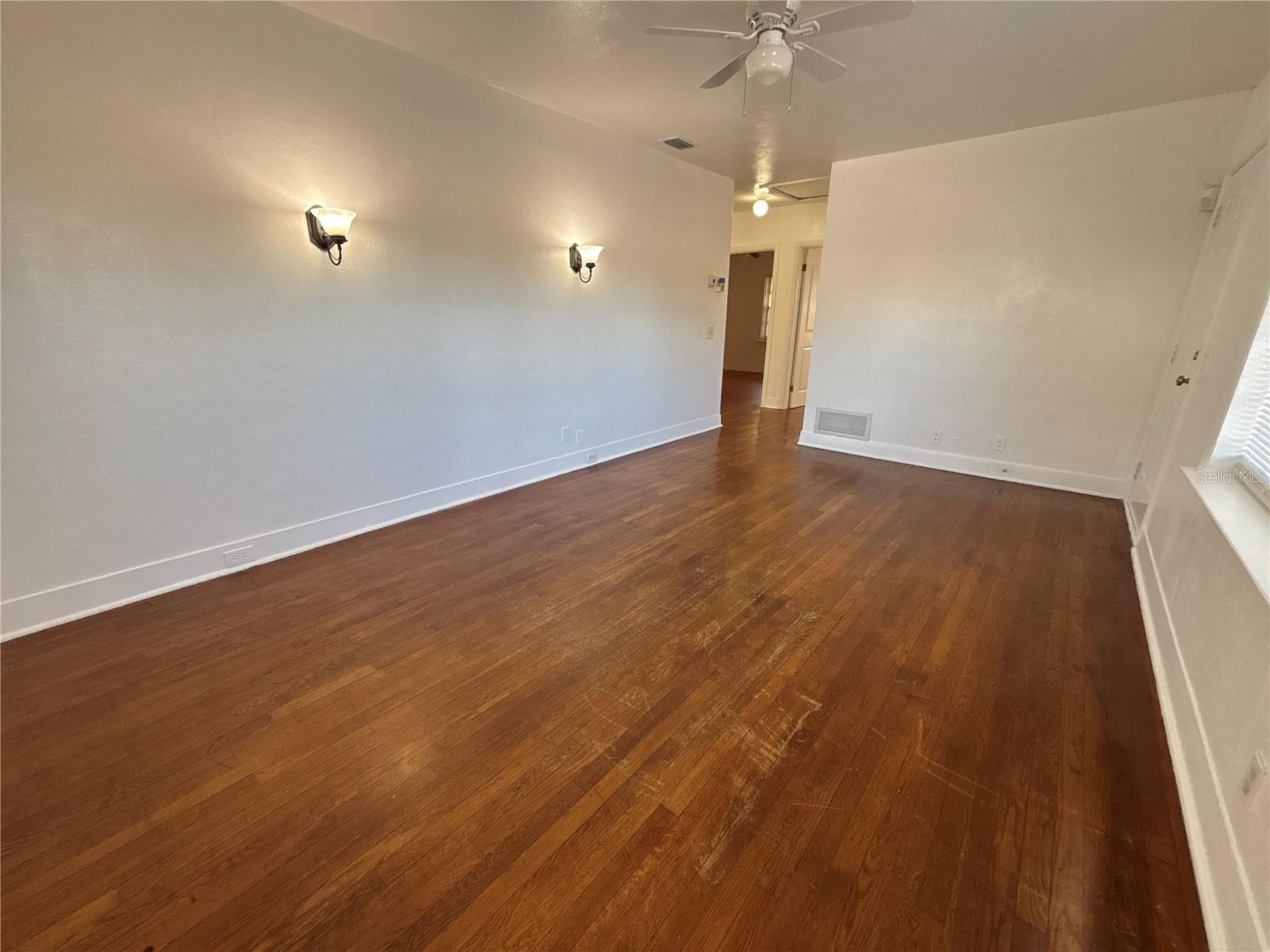 Image 4 of 34 For 1437 Pine Street