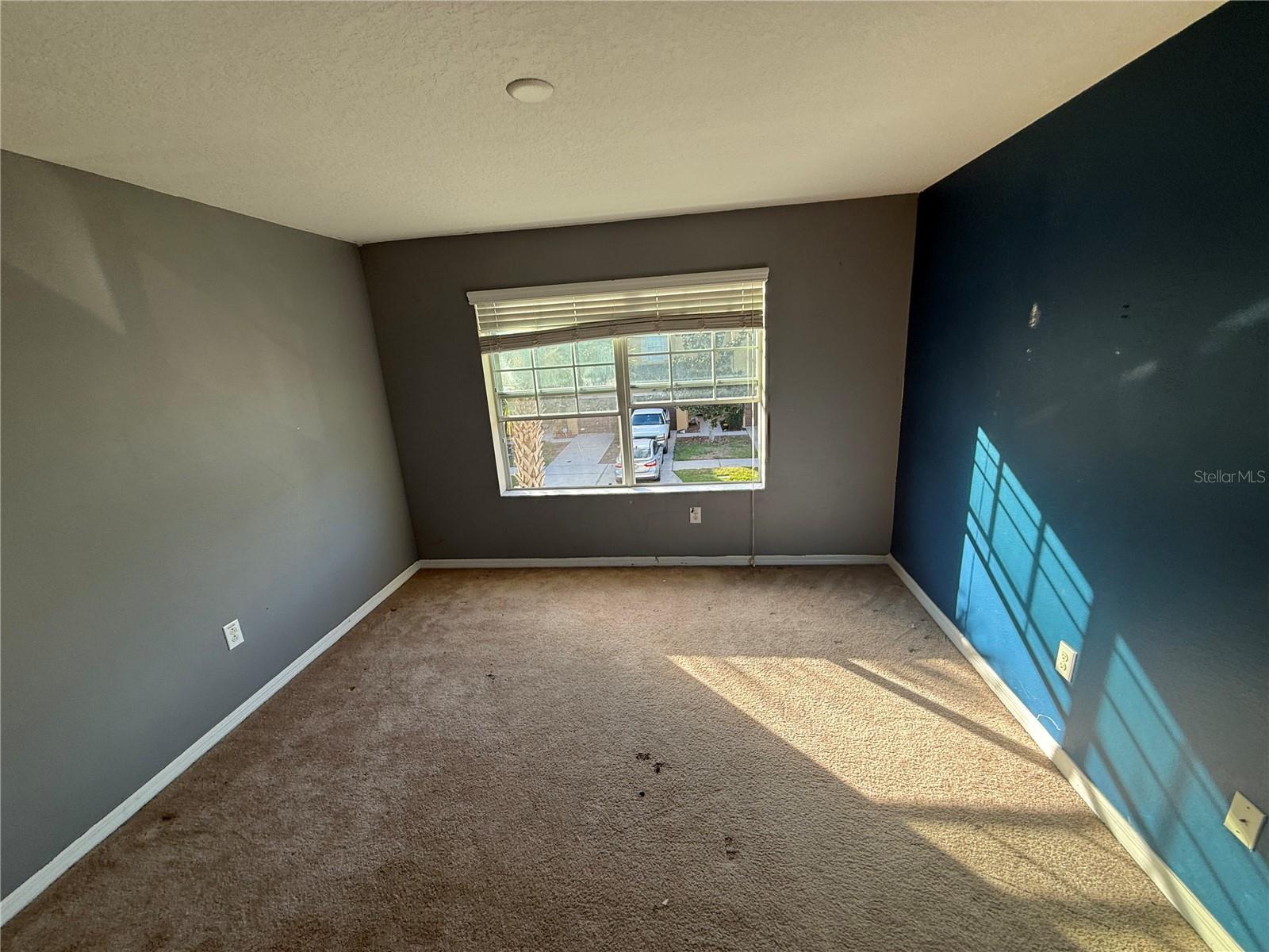 Image 5 of 15 For 1511 Harbour Blue Street