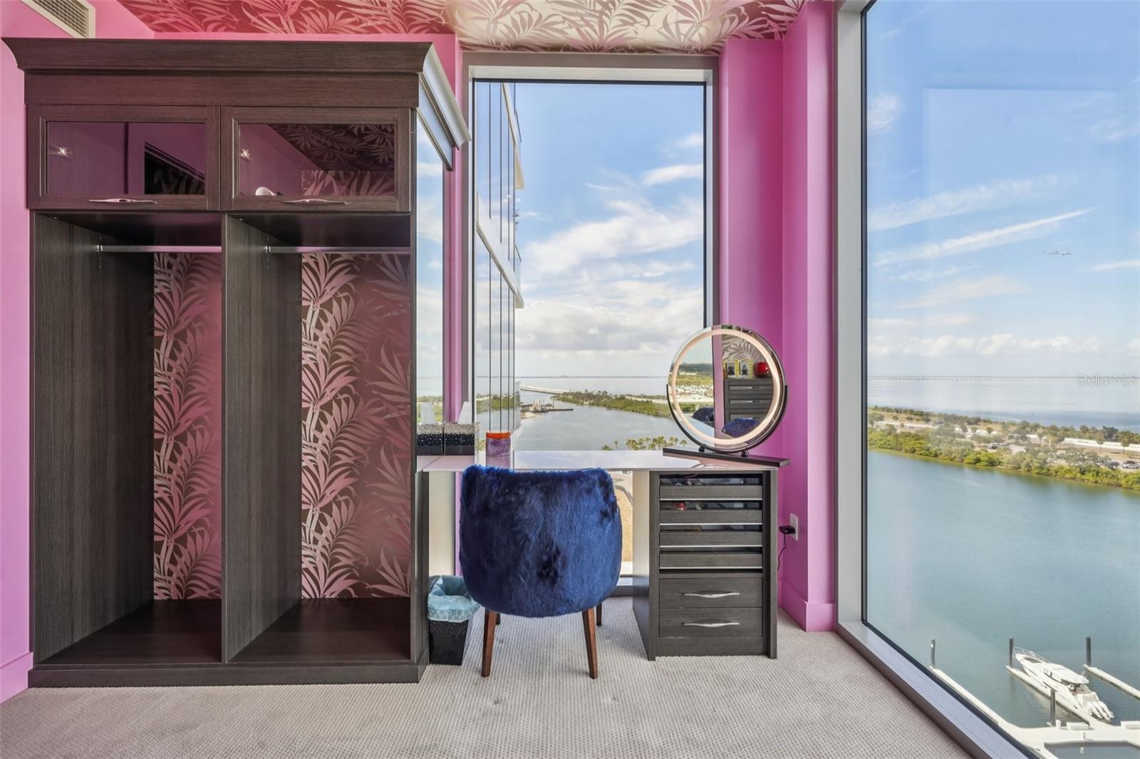 Image 18 of 51 For 5120 Marina Way 14002