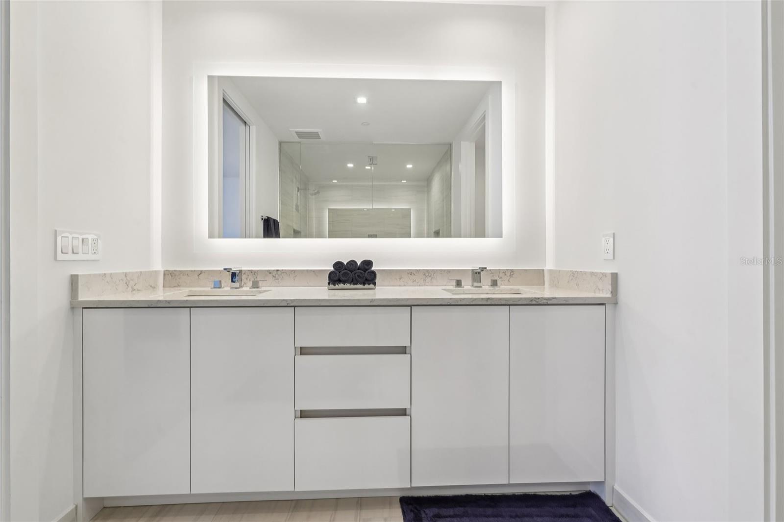 Image 27 of 51 For 5120 Marina Way 14002