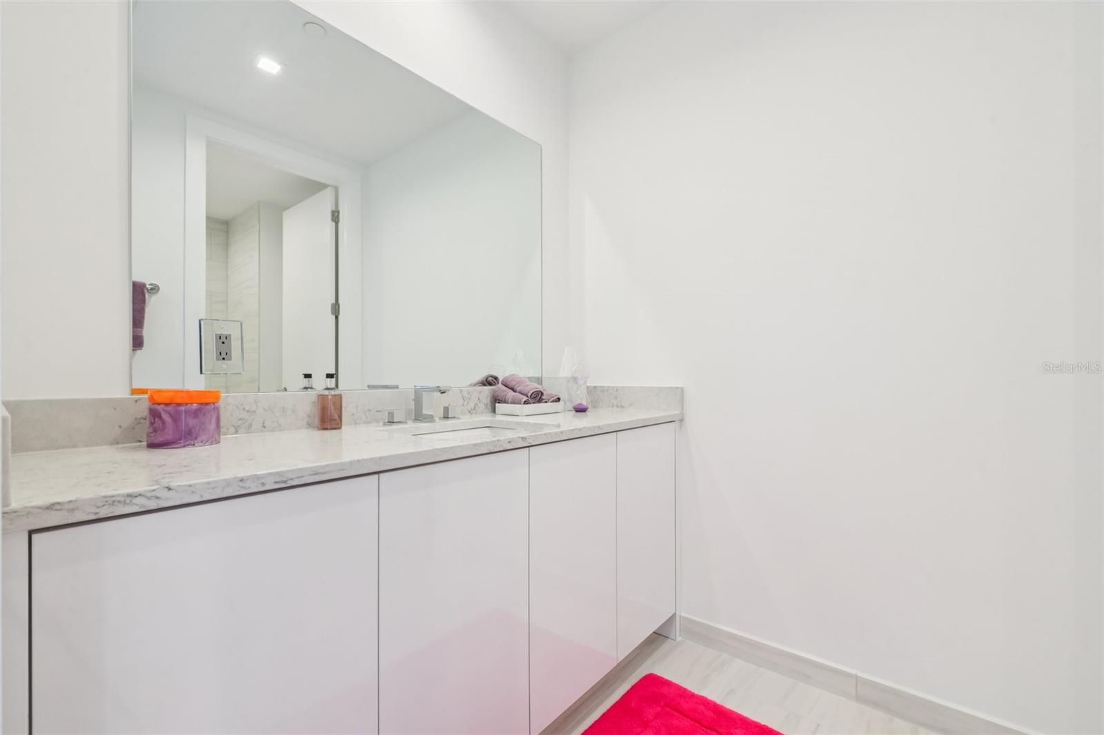 Image 34 of 51 For 5120 Marina Way 14002