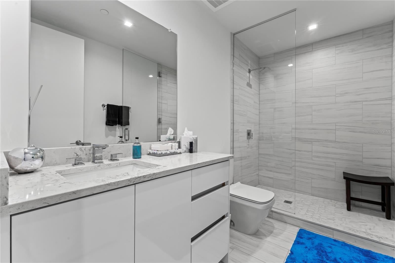 Image 40 of 51 For 5120 Marina Way 14002