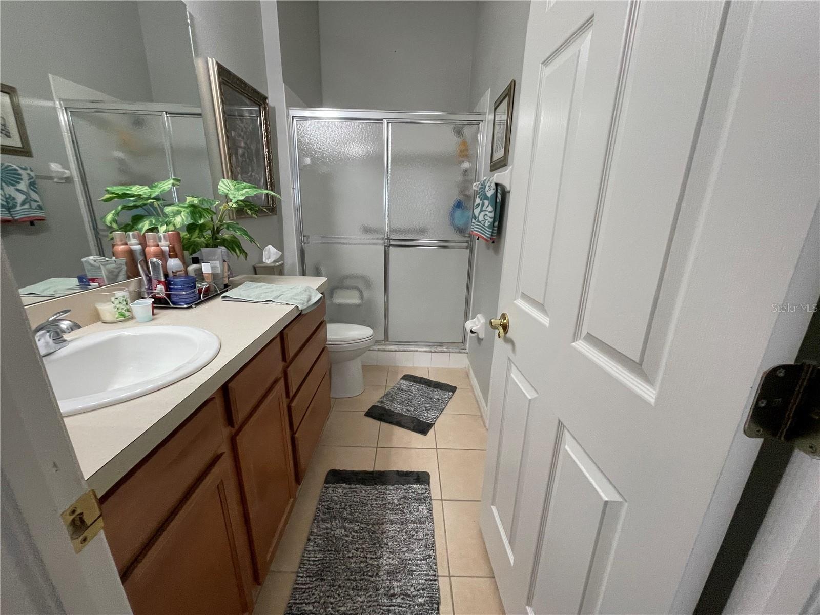 Image 17 of 27 For 3376 Covered Bridge Drive E