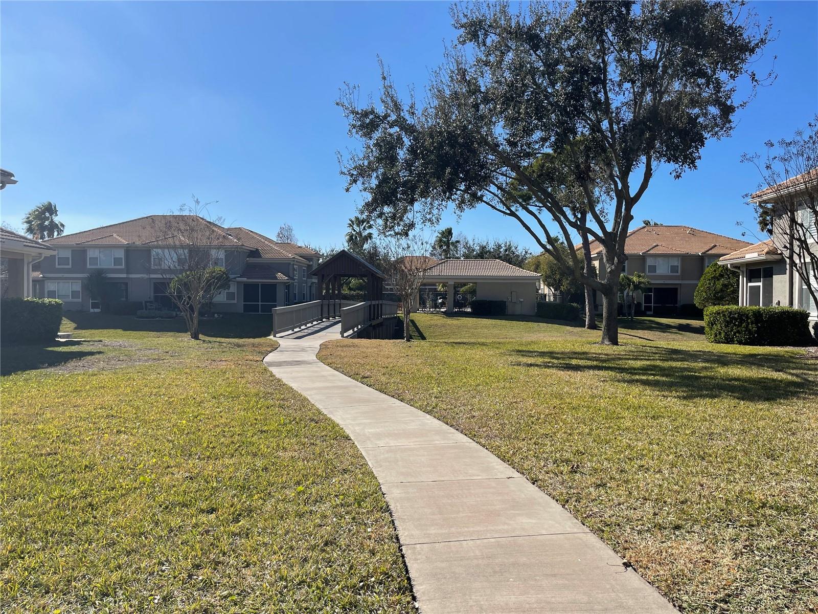 Image 26 of 27 For 3376 Covered Bridge Drive E