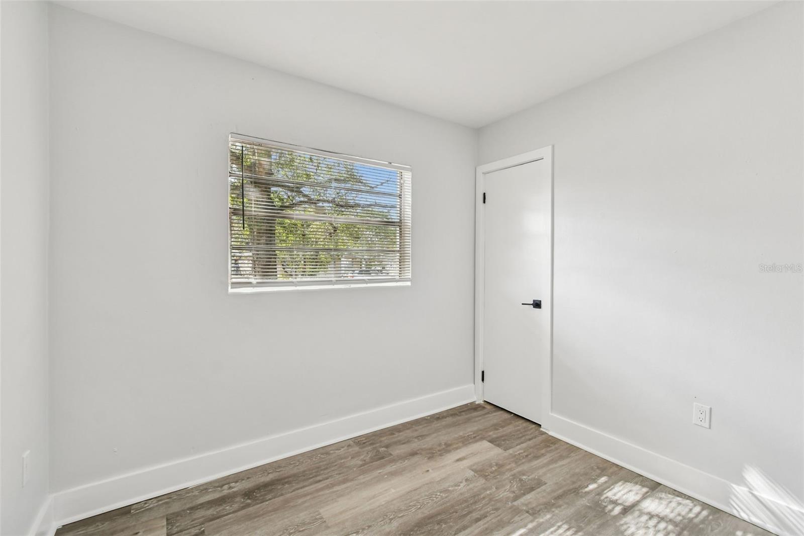 Image 28 of 52 For 1535 Hialeah Street