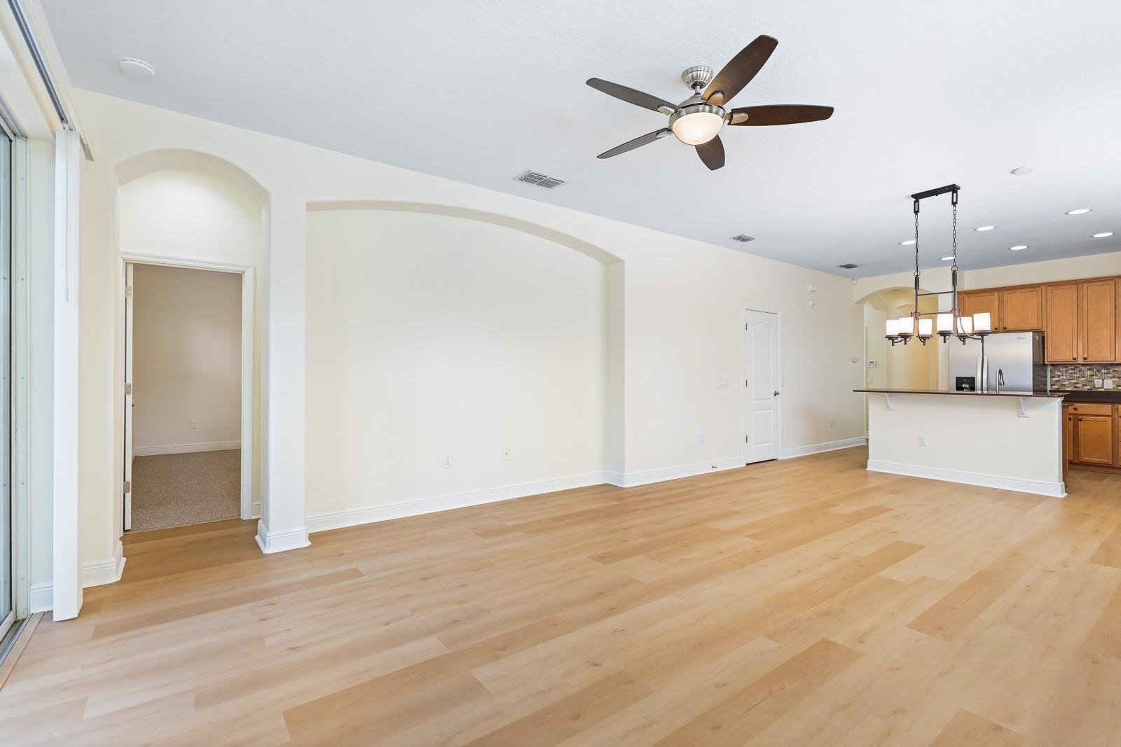 Image 11 of 28 For 7705 Fitzgerald Street