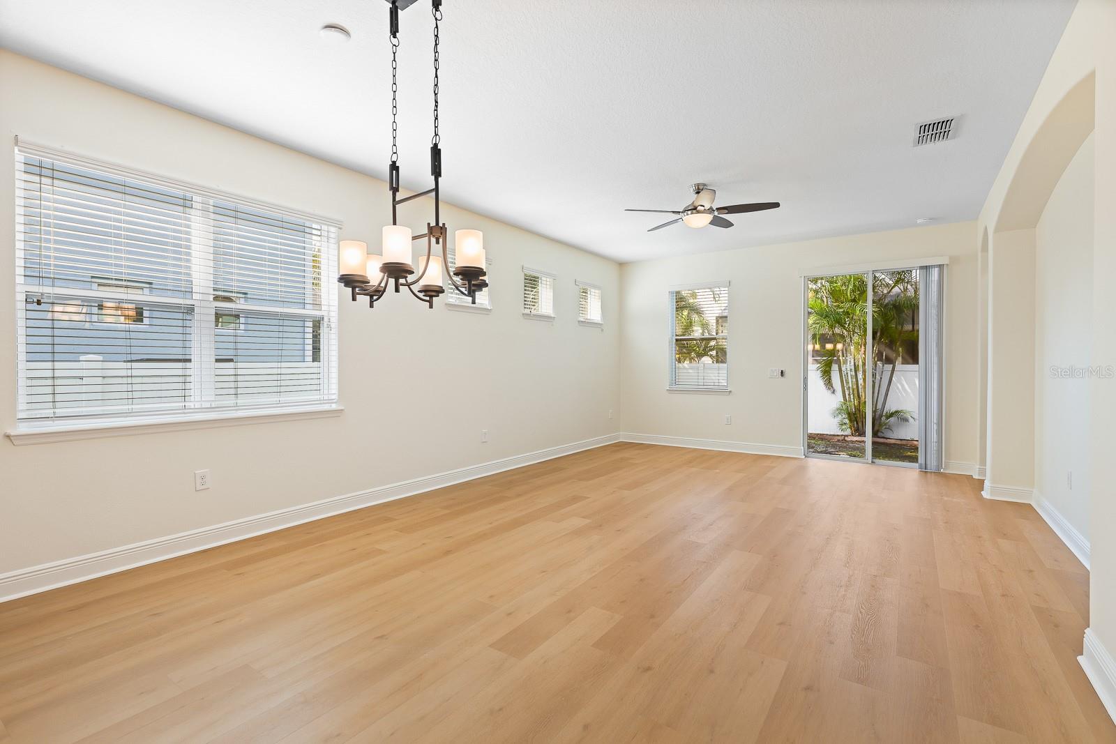 Image 8 of 28 For 7705 Fitzgerald Street