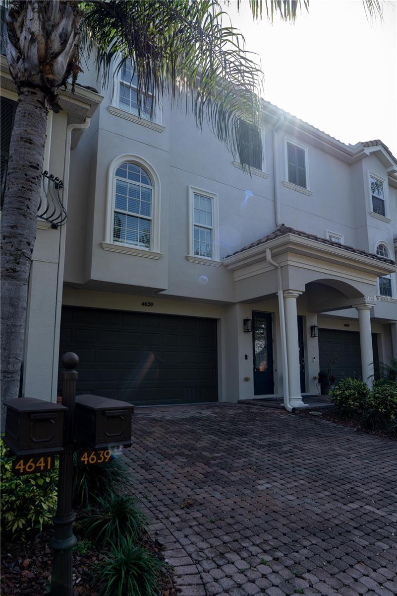 Image 2 of 44 For 4639 Overlook Drive Ne