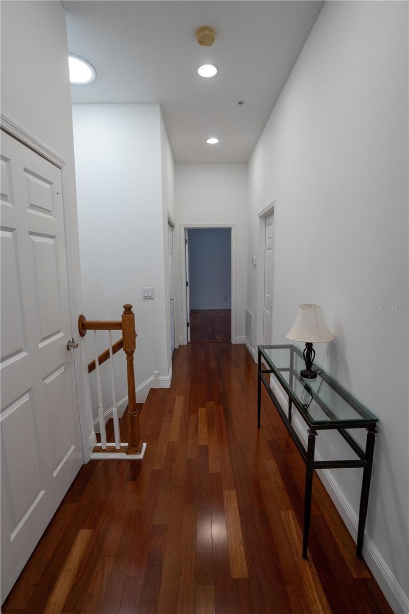 Image 30 of 44 For 4639 Overlook Drive Ne