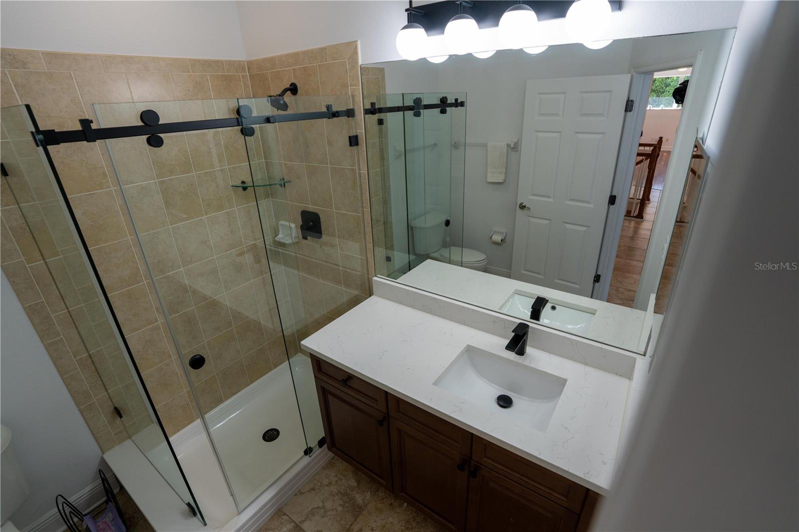 Image 34 of 44 For 4639 Overlook Drive Ne