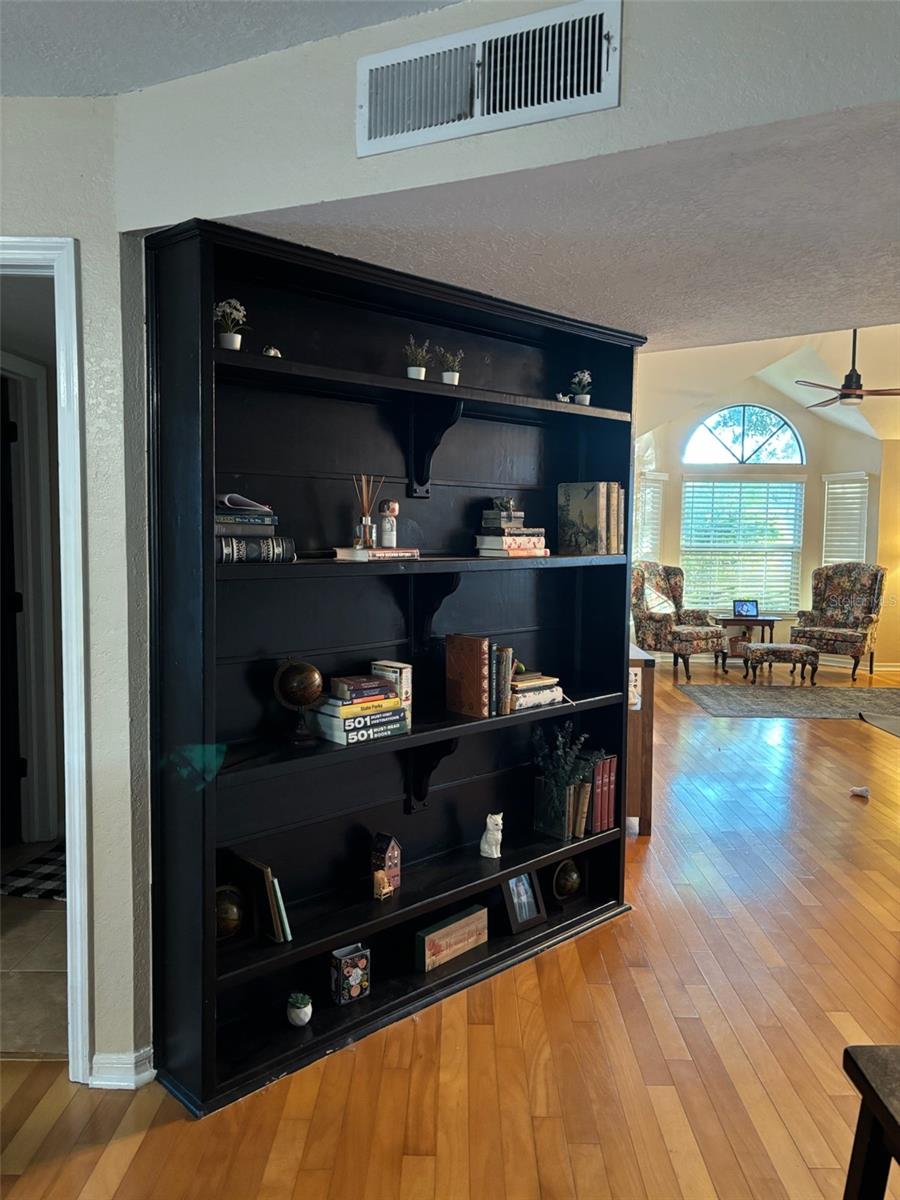 Image 12 of 35 For 3031 Pine Forest Drive