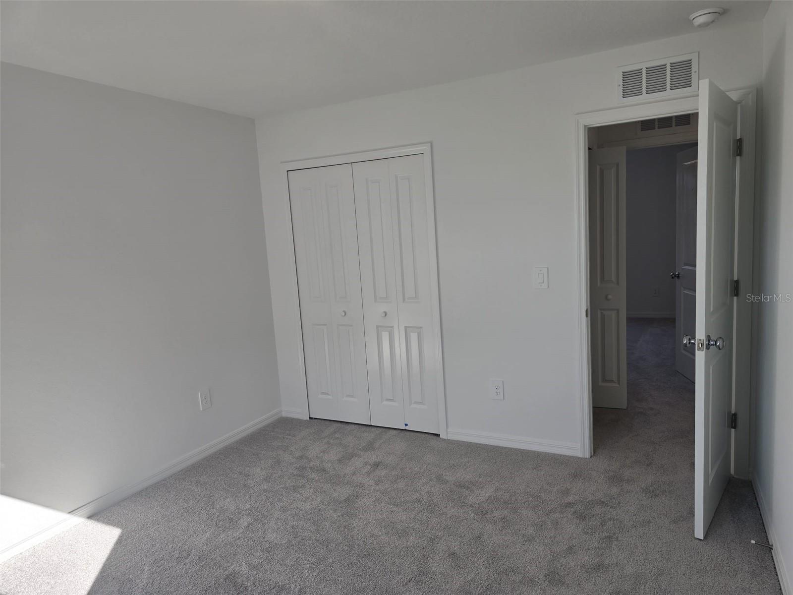 Image 27 of 53 For 11490 Brae Way