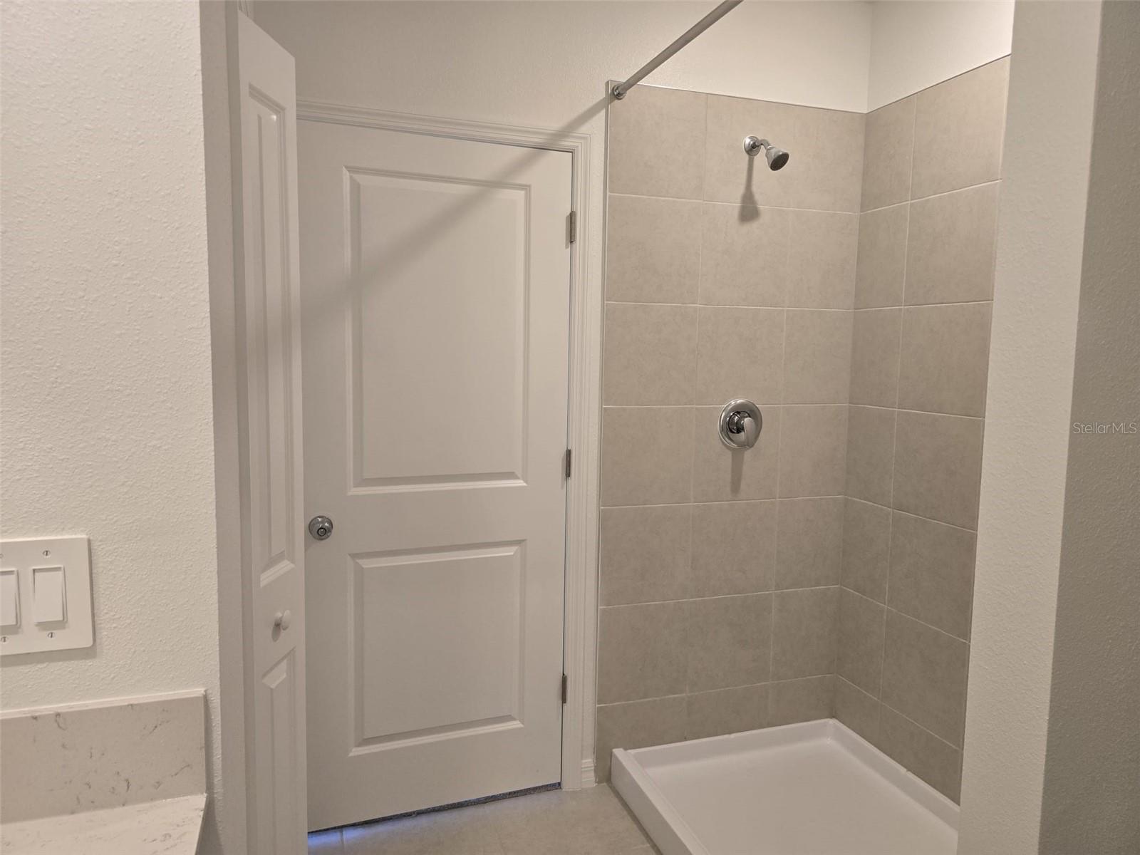 Image 35 of 53 For 11490 Brae Way