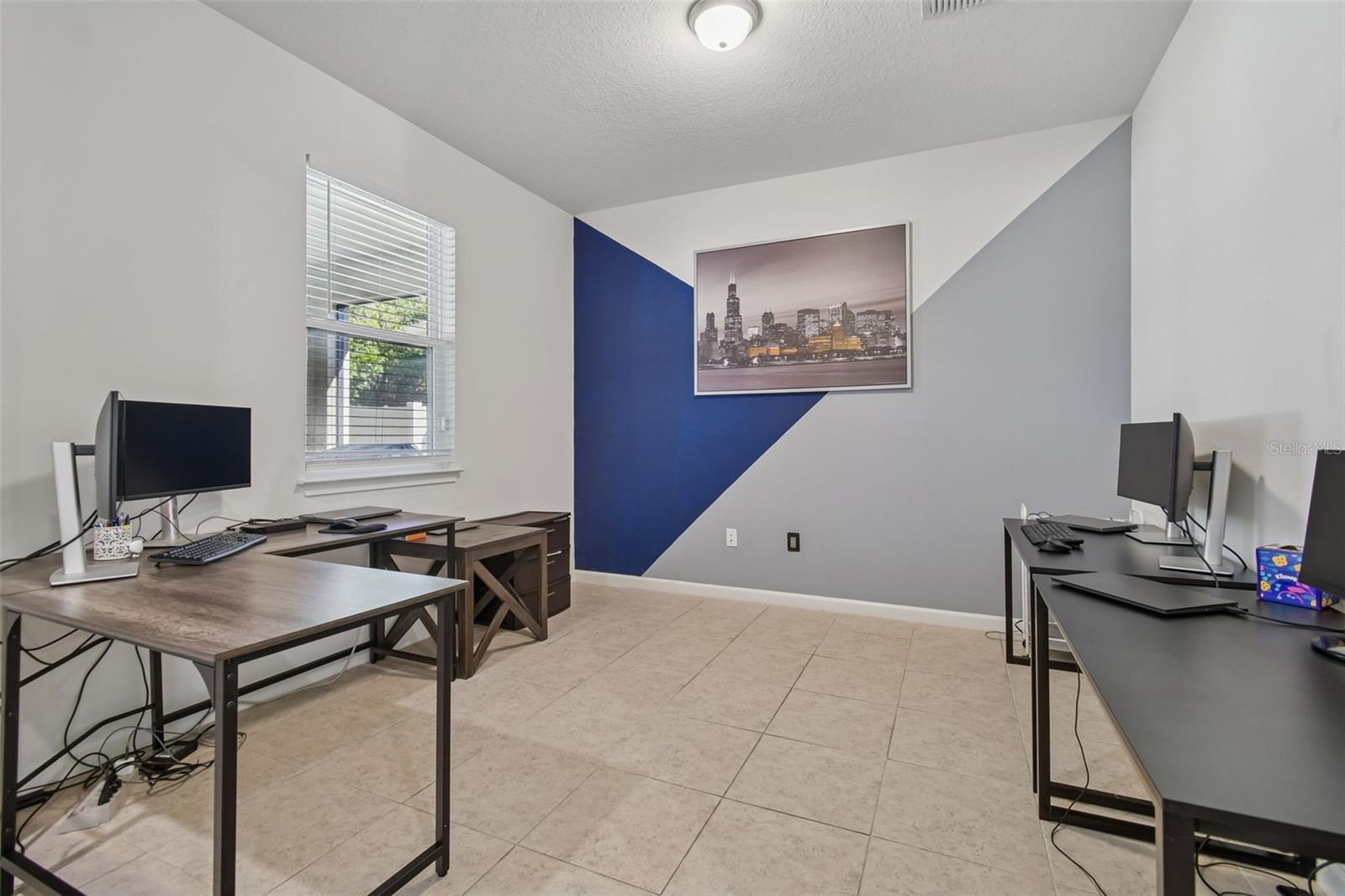 Image 16 of 82 For 2604 Valley Sunset Lane