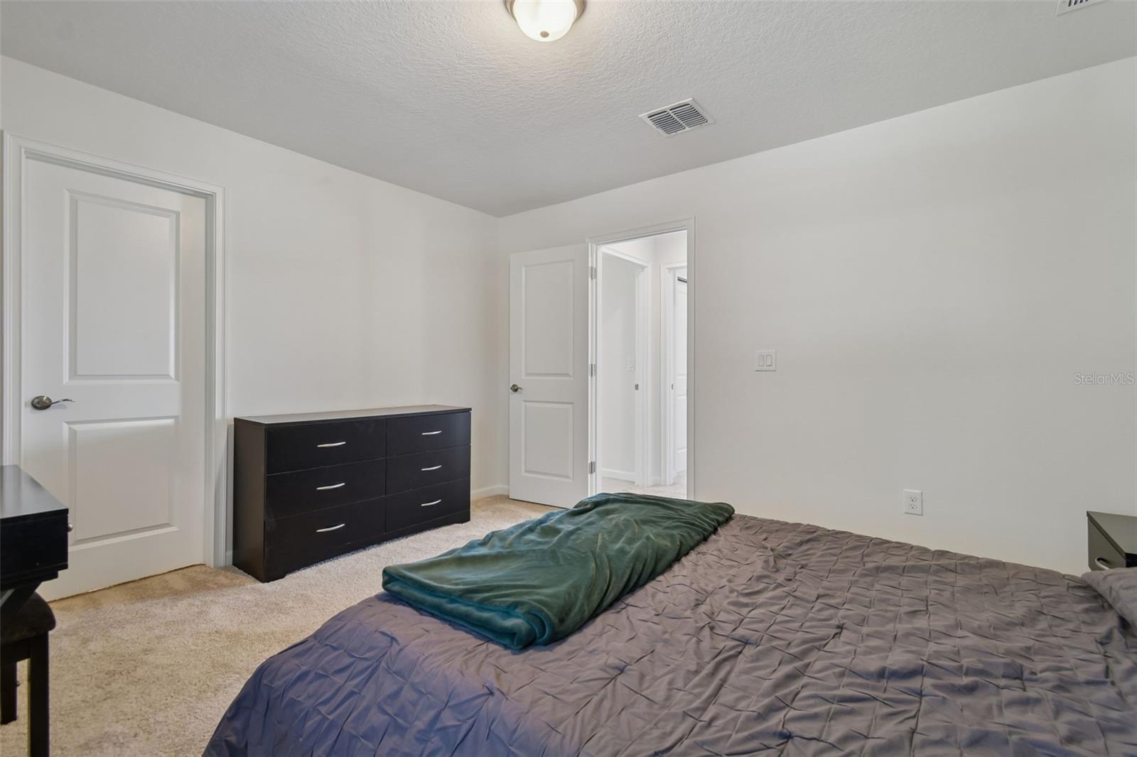 Image 41 of 82 For 2604 Valley Sunset Lane