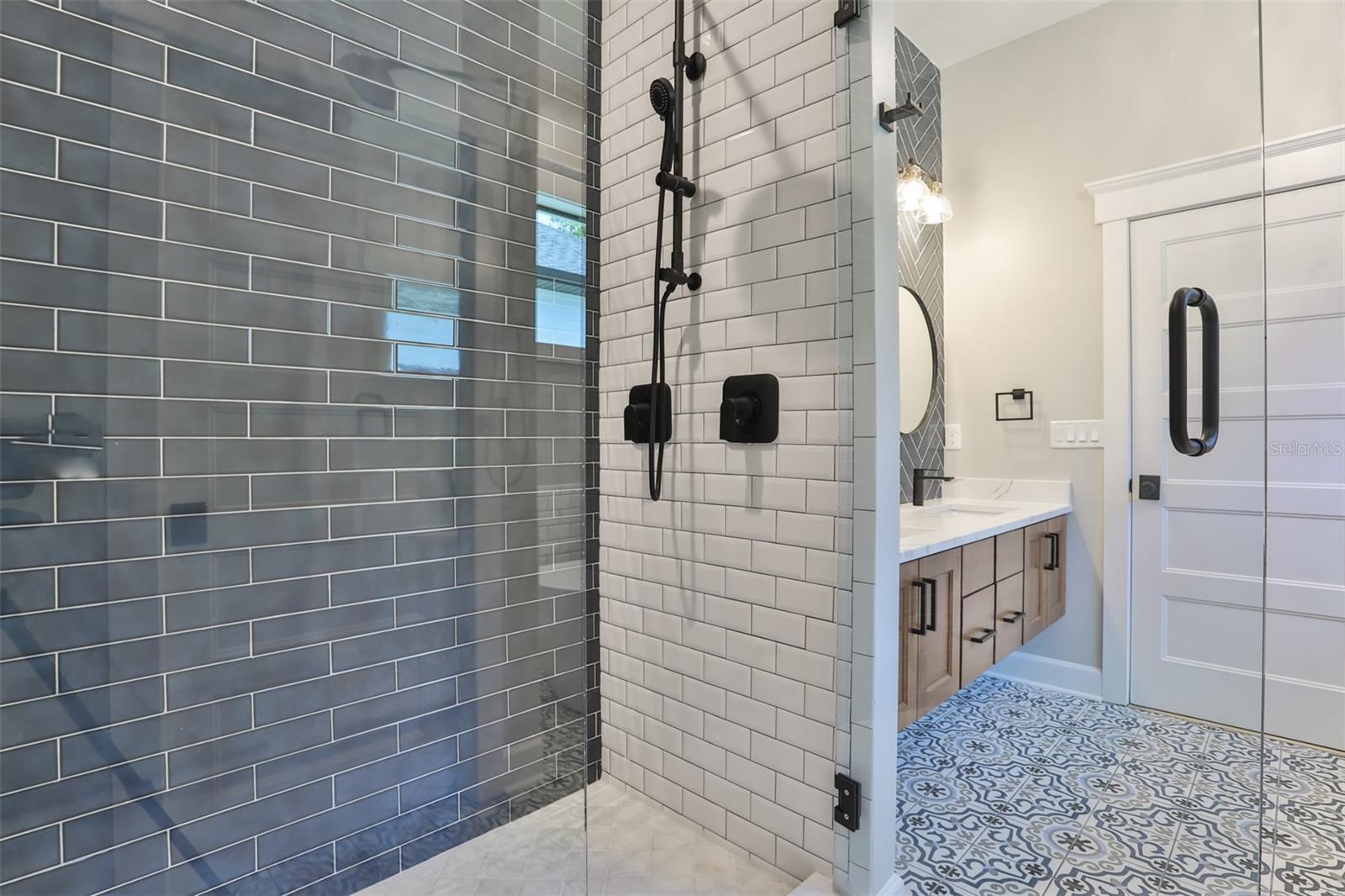 Image 19 of 40 For 6214 Main Avenue