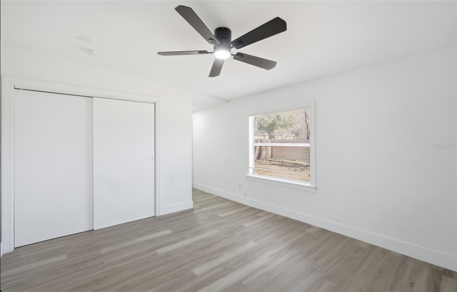 Listing photo id 5 for 10001 20th Street