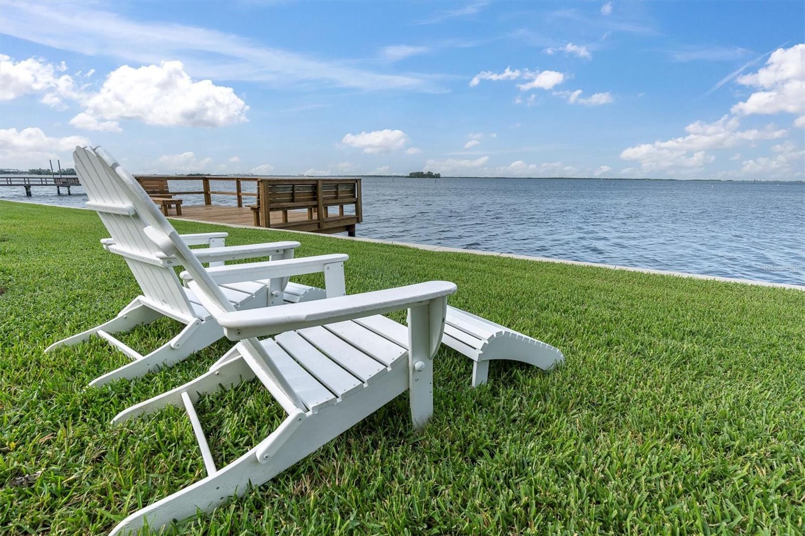 Image 29 of 38 For 2566 Gary Circle 6