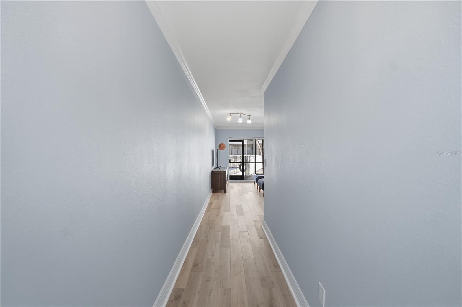 Image 4 of 38 For 2566 Gary Circle 6