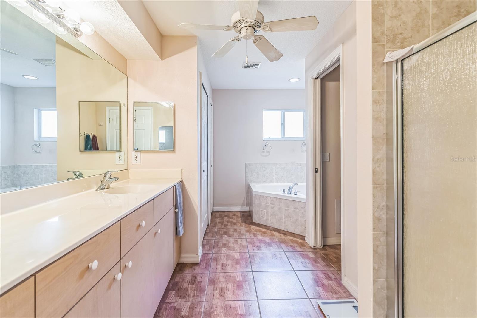 Image 14 of 29 For 22465 Lewiston Avenue