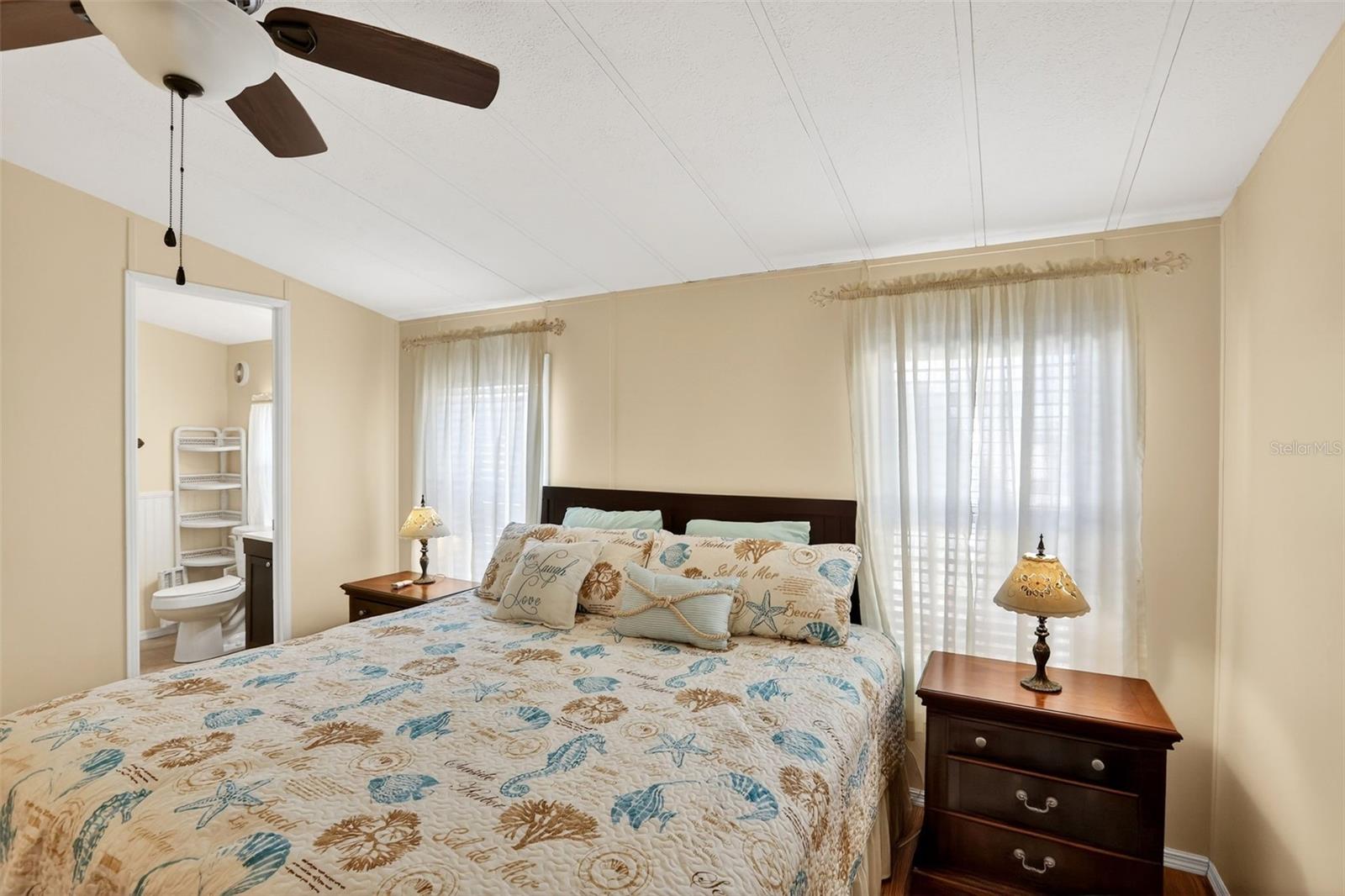 Image 15 of 71 For 855 Iglesia Drive