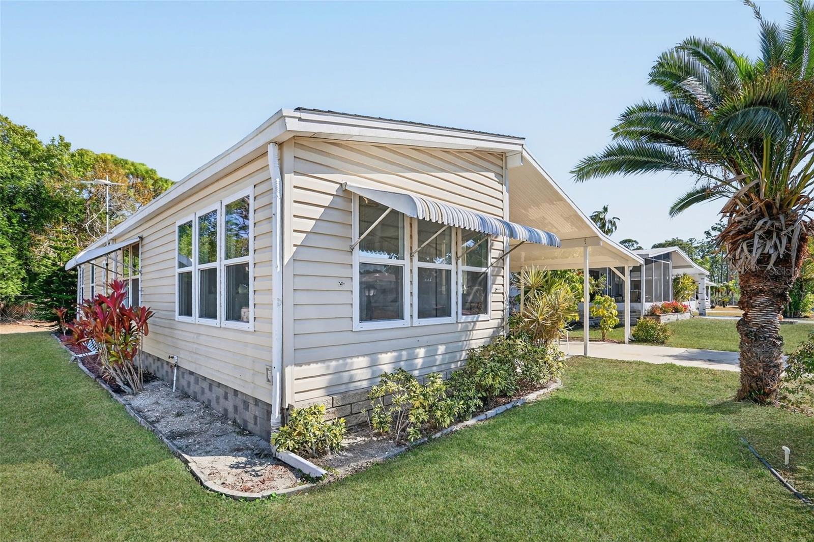 Image 22 of 71 For 855 Iglesia Drive
