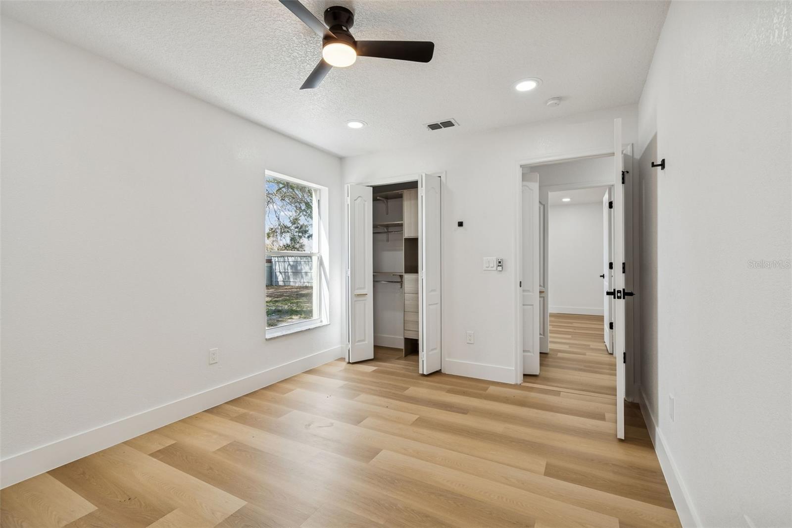 Image 54 of 98 For 8443 Ridgebrook Circle