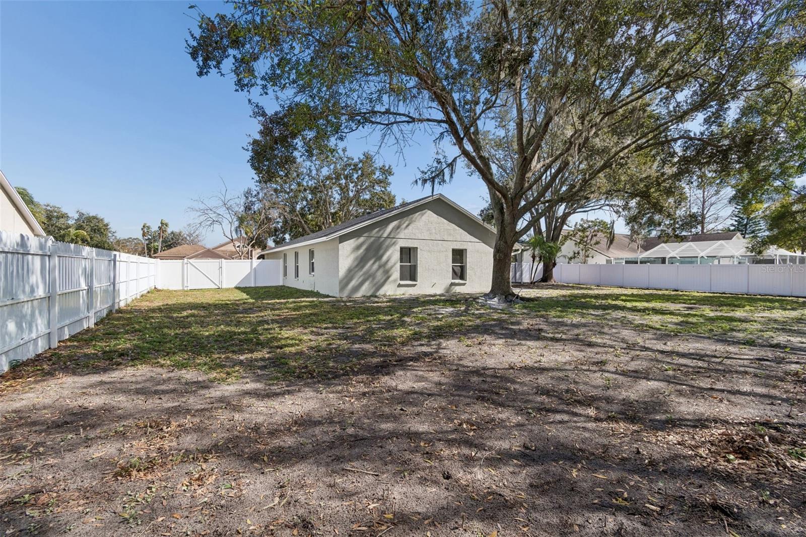 Image 79 of 98 For 8443 Ridgebrook Circle