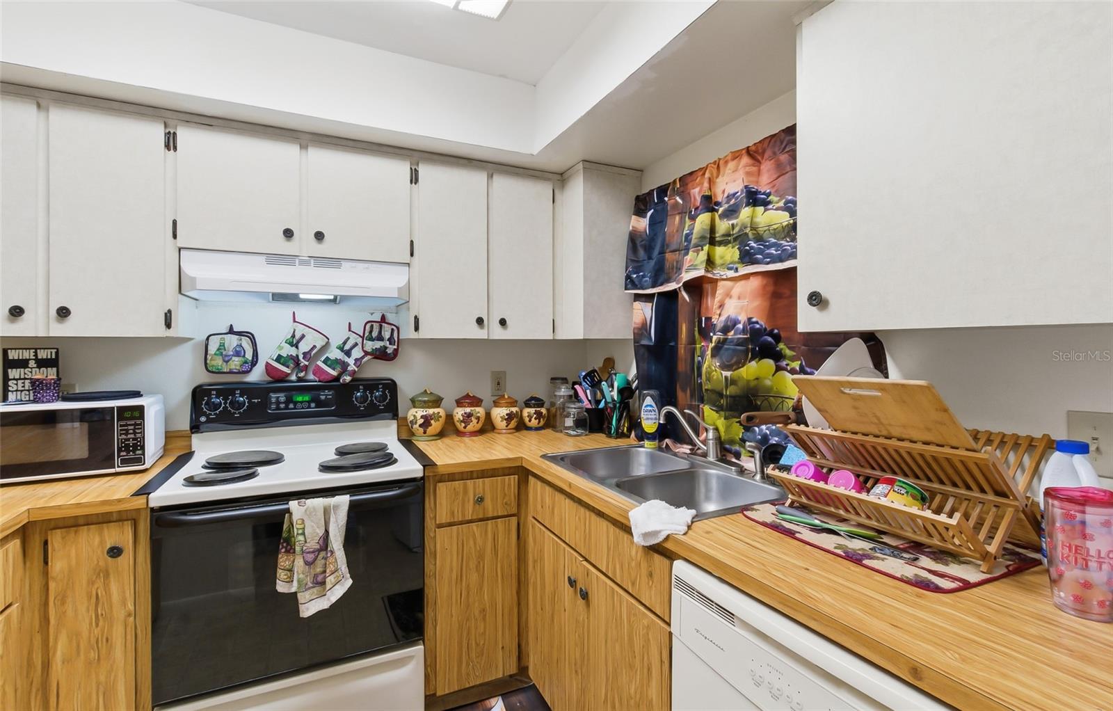 Image 18 of 48 For 5600 59th Way N