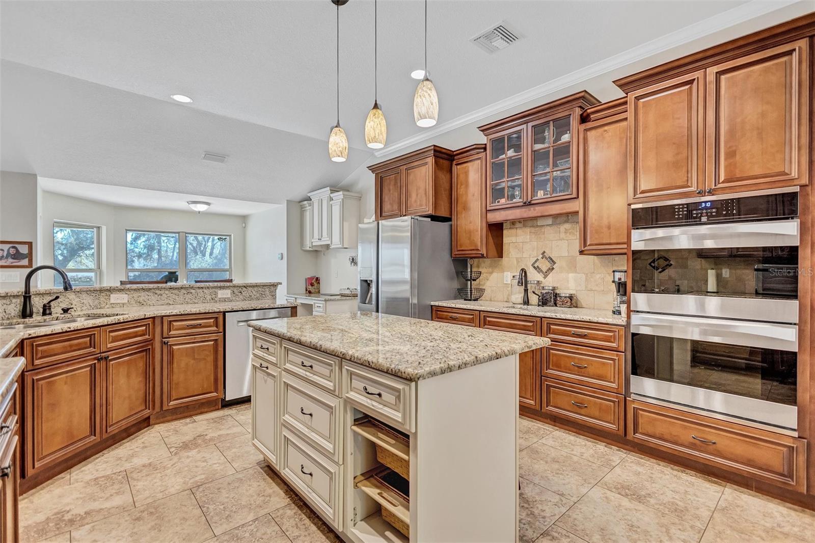 Image 20 of 76 For 1923 Cr 738  