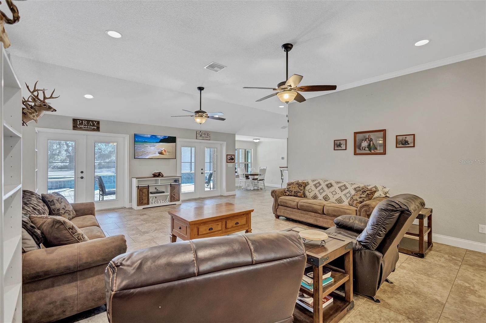 Image 32 of 76 For 1923 Cr 738  