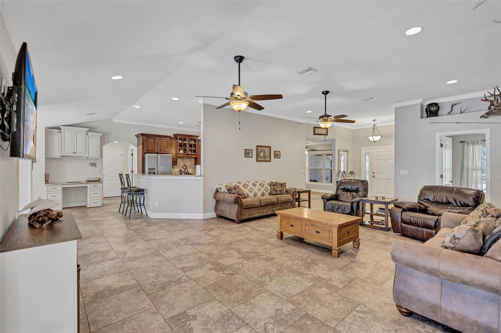 Image 33 of 76 For 1923 Cr 738  