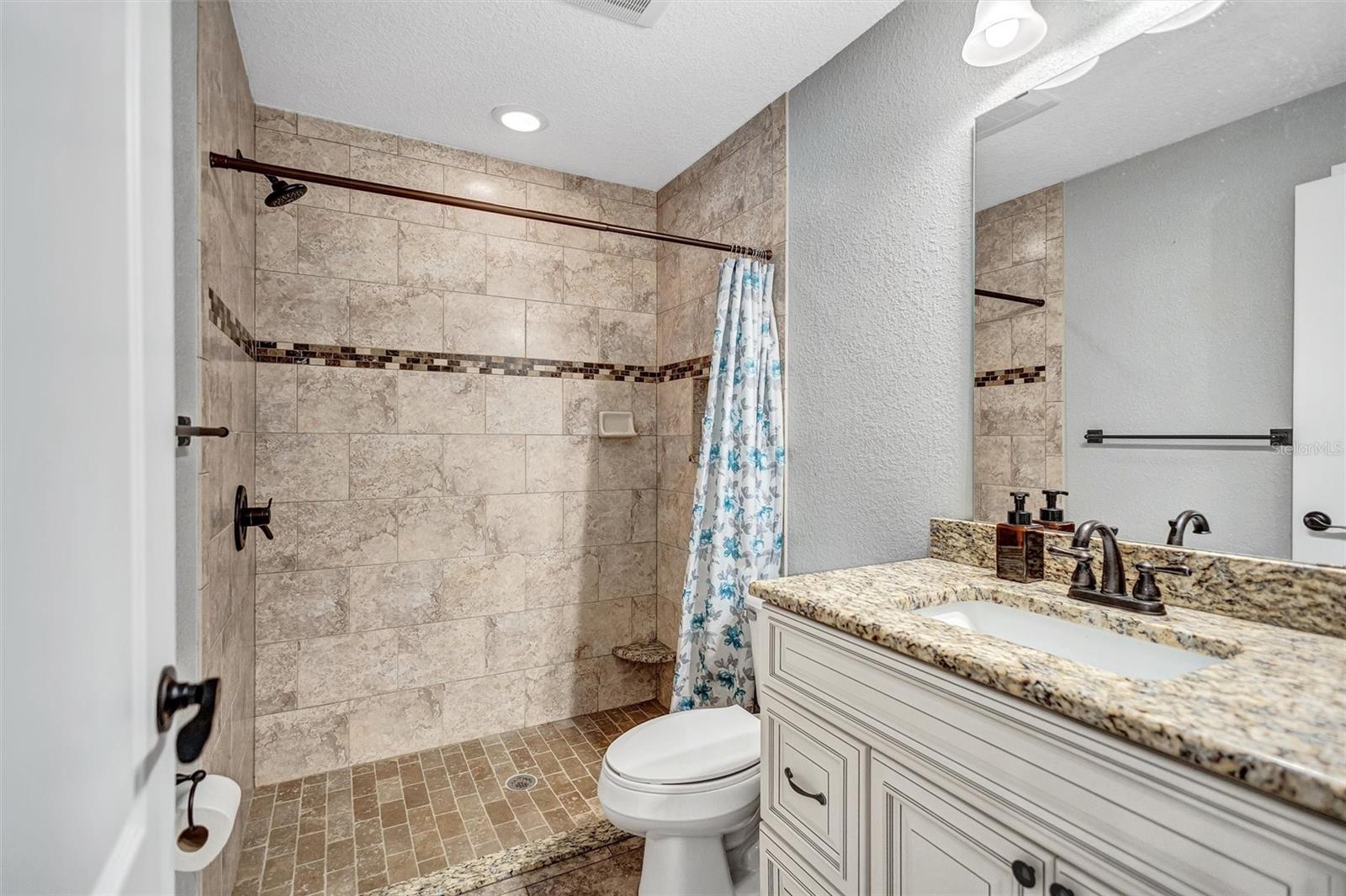 Image 50 of 76 For 1923 Cr 738  