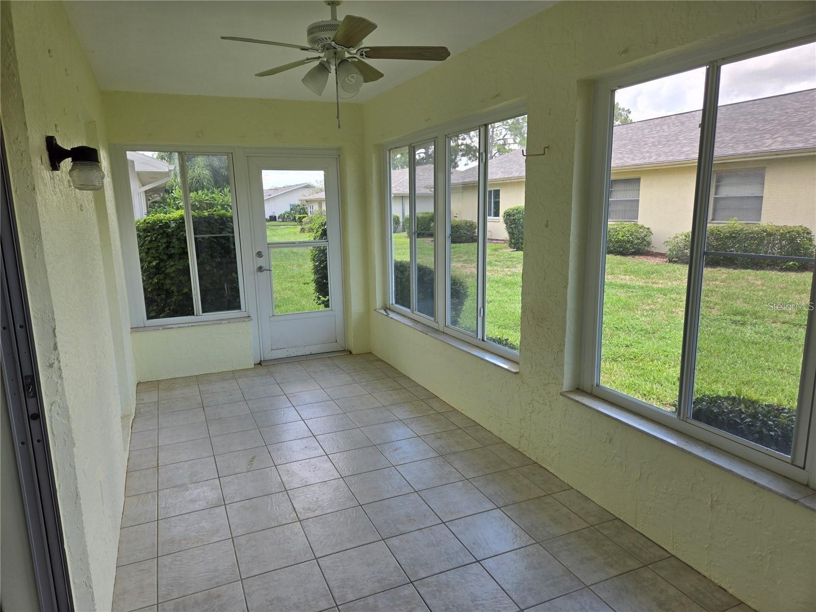 Image 23 of 25 For 908 Hendon Court 129