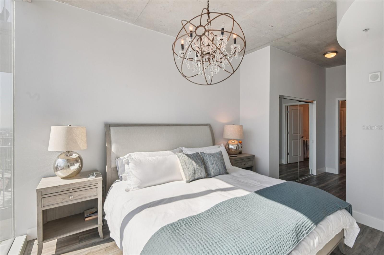 Image 17 of 37 For 777 Ashley Drive 1612