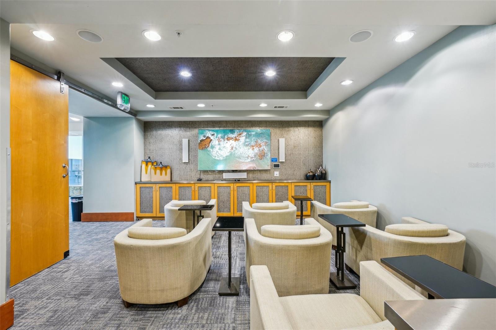 Image 31 of 37 For 777 Ashley Drive 1612