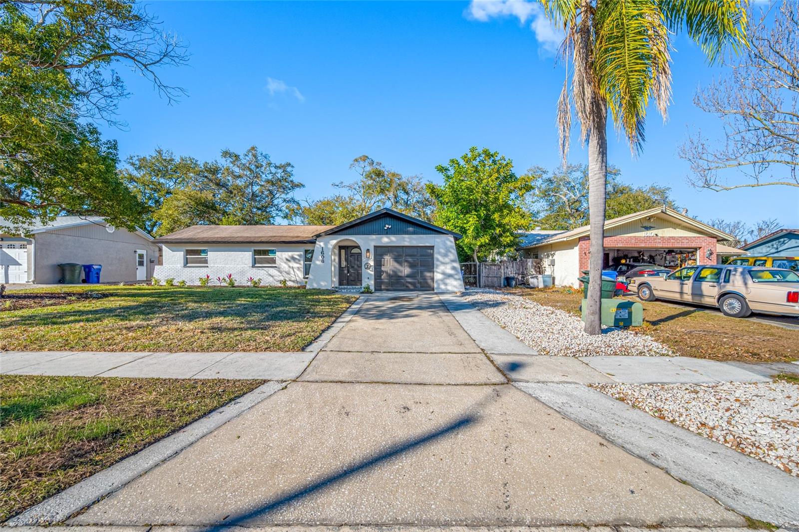 Image 44 of 49 For 1608 Amberlea Drive N